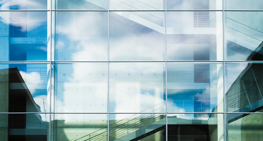 跟非遺傳承人學剪紙