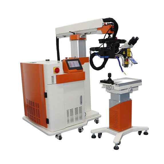 Integrated boom mold laser welding machine