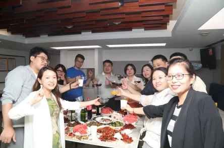 披荆斩棘，蓄力启航 | 万佳集团赢战618！