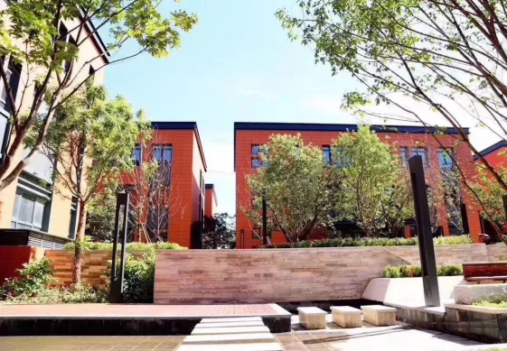 疫情当前，万佳集团斥巨资助力武汉！