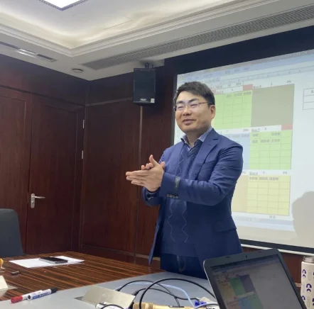 2021年万佳集团人才盘点大会