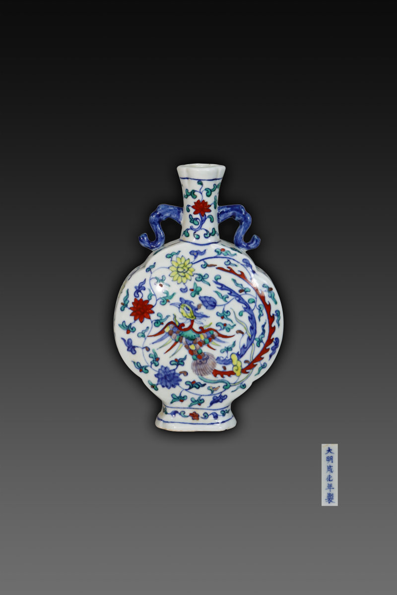 大明成化龙凤纹抱月瓶