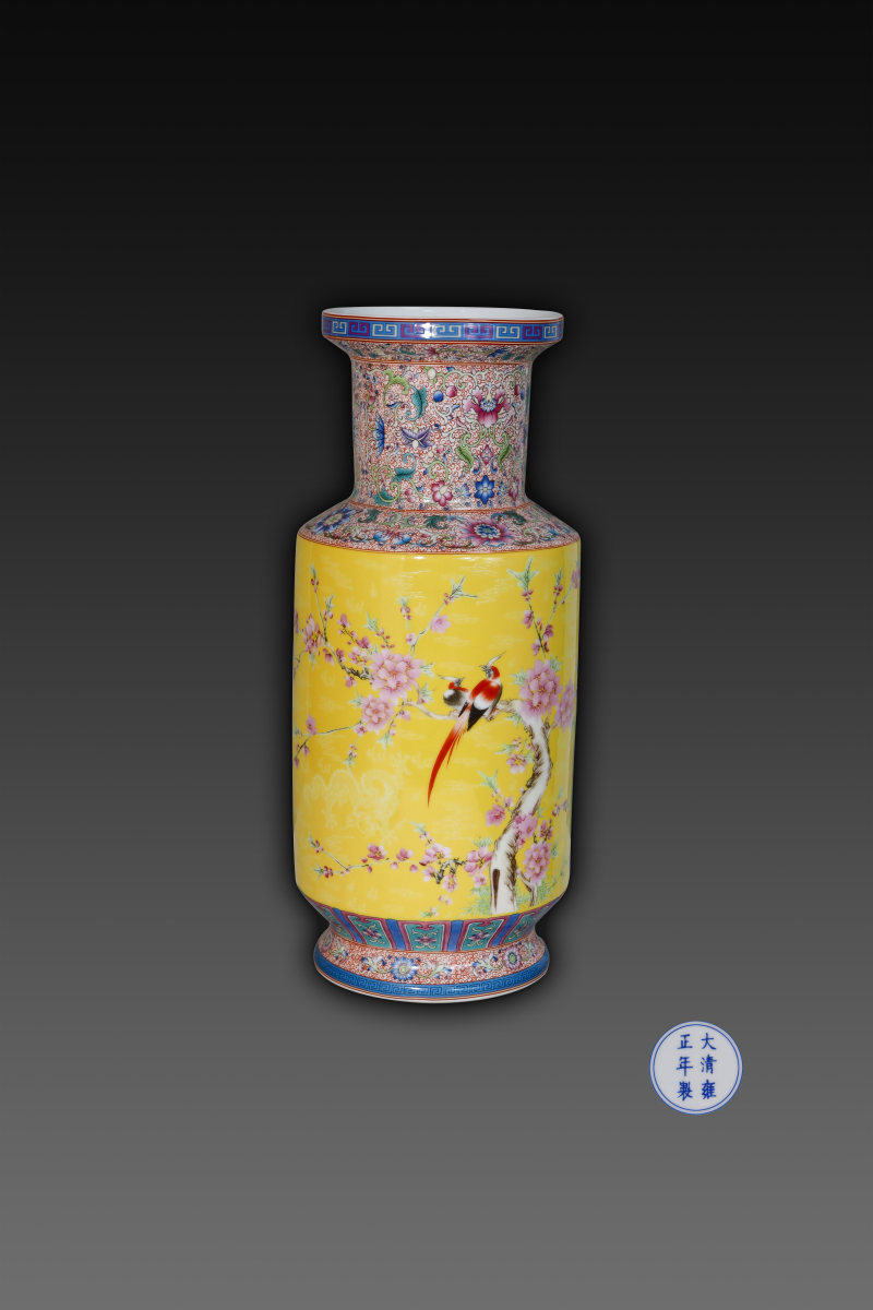 雍正瓷瓶锦上添花