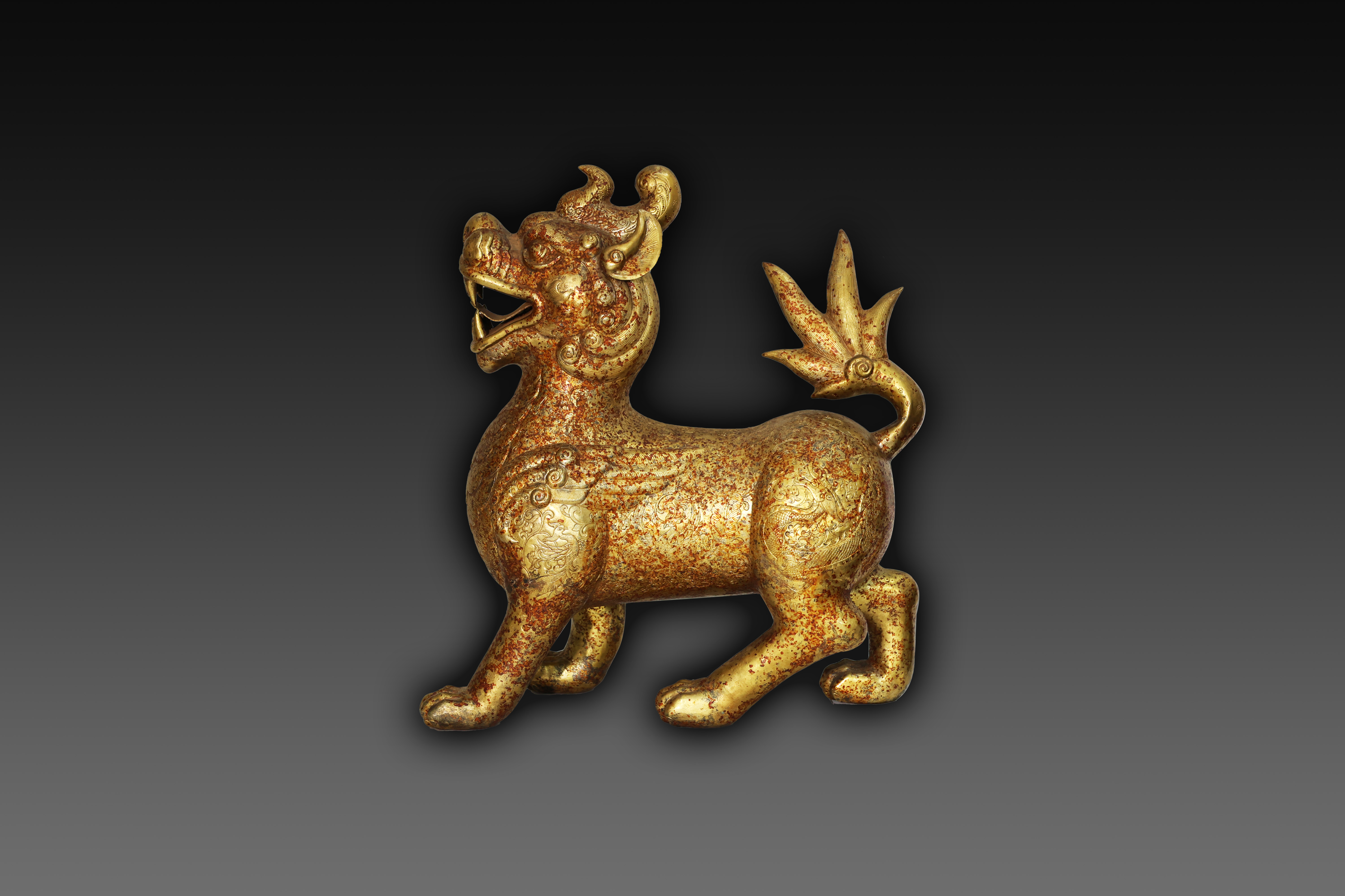 清代铜错金瑞兽