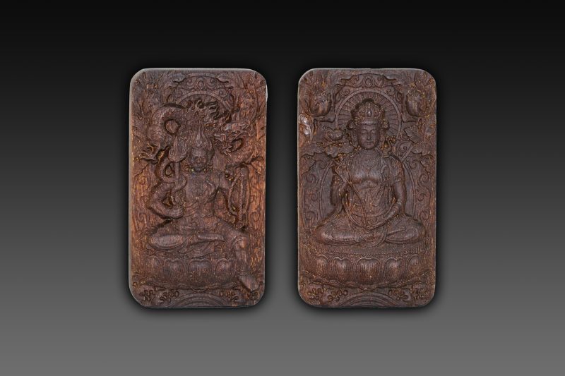 沉香不动明王雕件、沉香大势至菩萨雕件