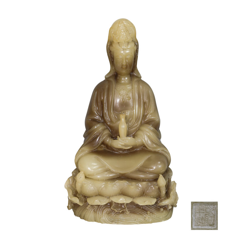 乾隆款坐莲净瓶观音