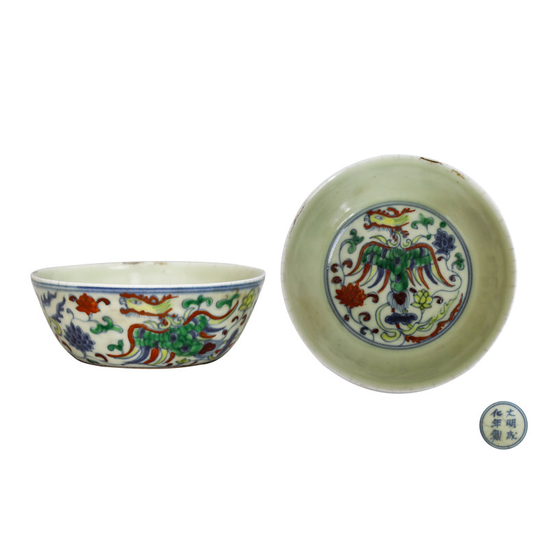 斗彩成化凤鸾花卉碗