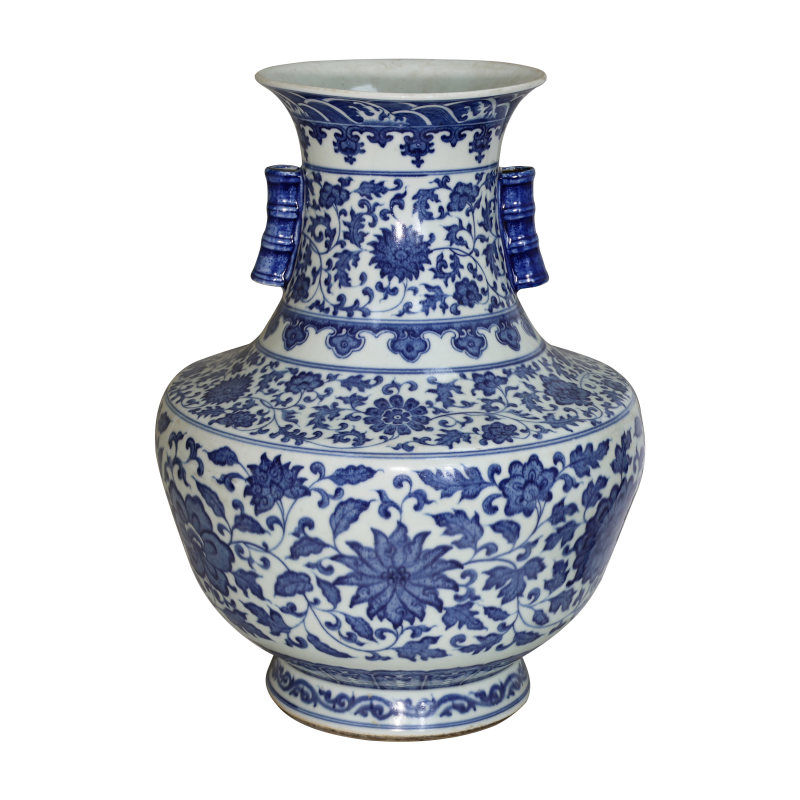 青花缠枝双耳尊