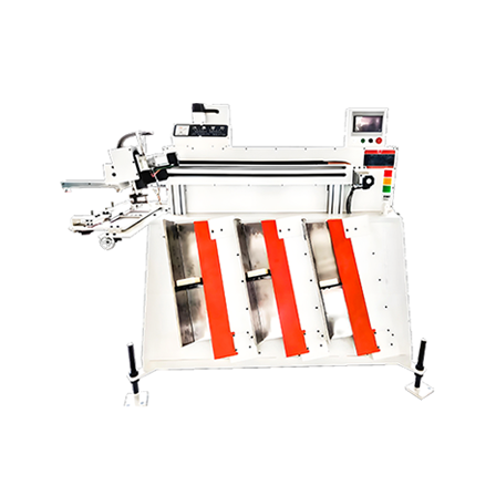 Inclined three-bin feeding manipulator