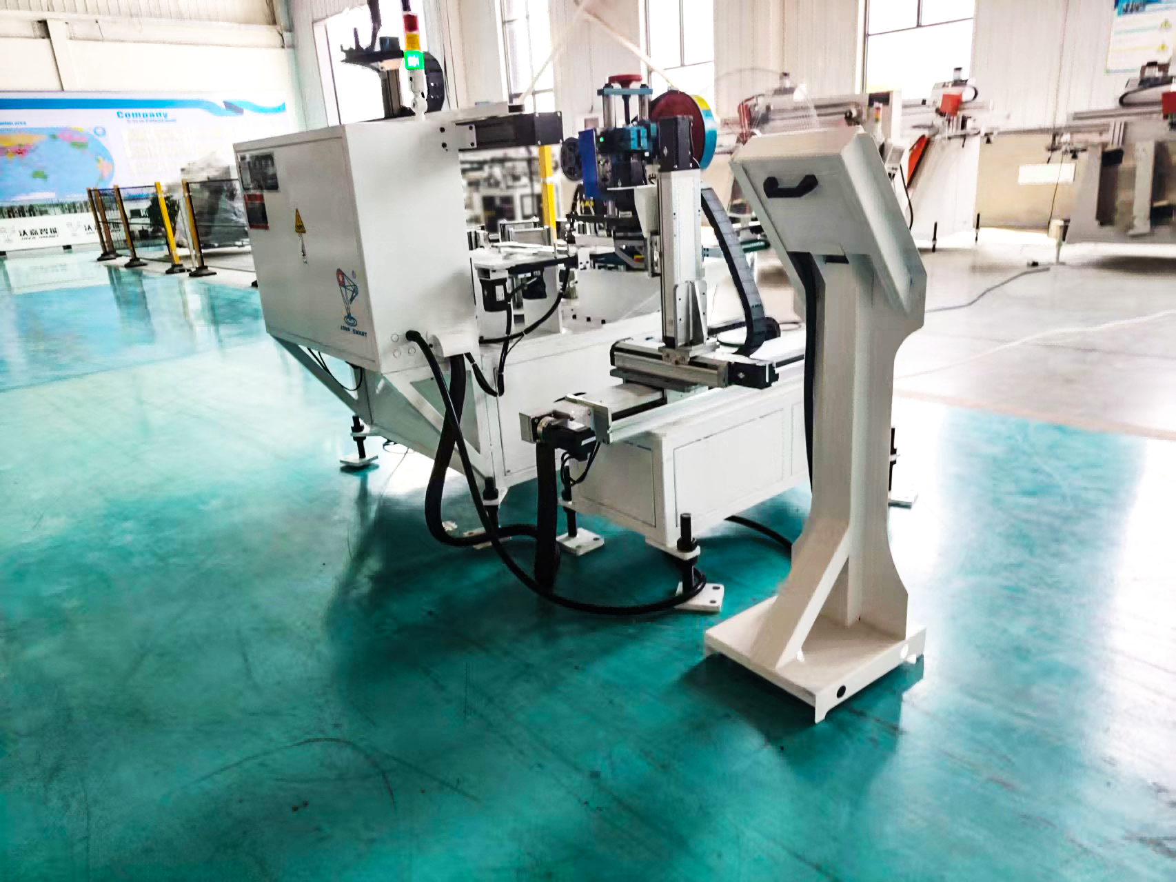 Noise reduction shim bending machine