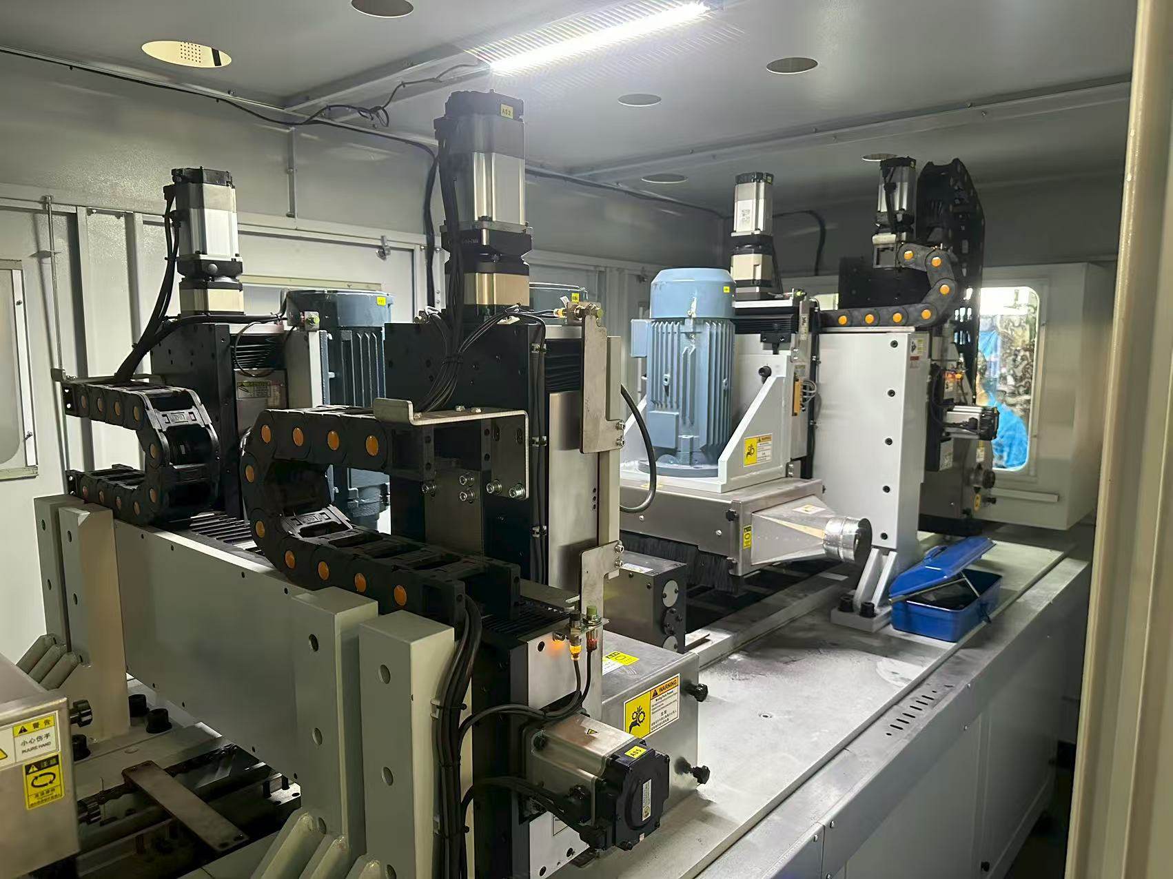 CNC  linear grinding machine