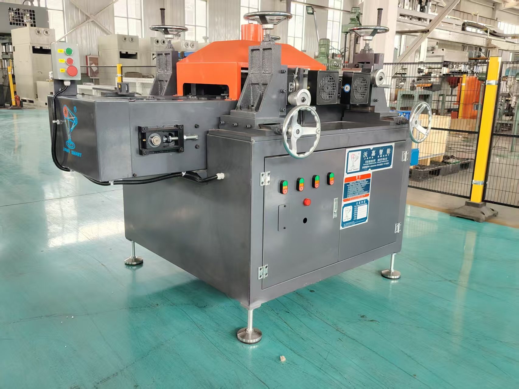 钢背两侧折弯专用去毛刺机