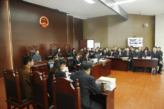 成都这一家五口销售假冒品牌轴承 在市场被公开庭审