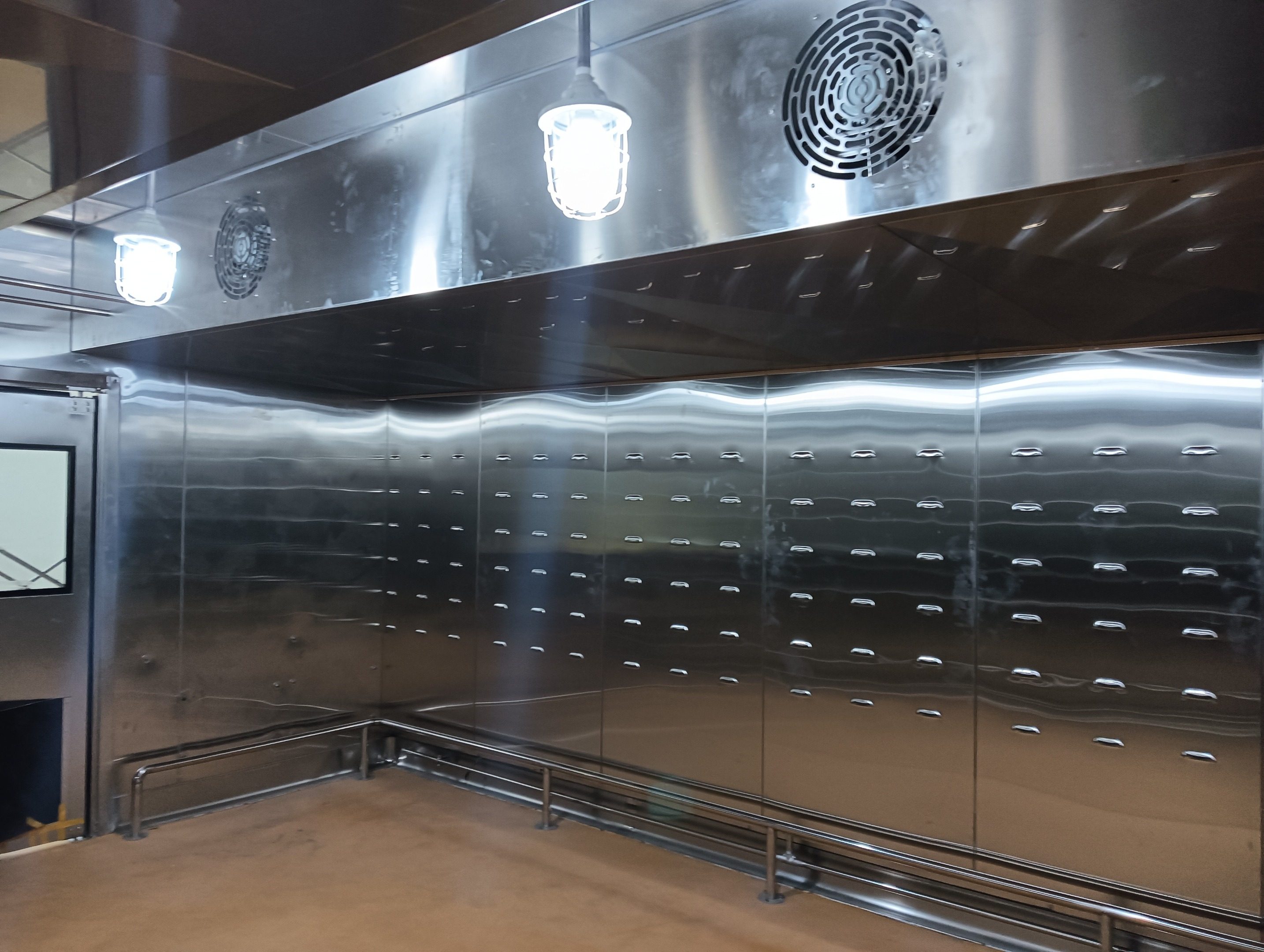 小型食品厂如何选醒发房？腾力醒发房定制指南