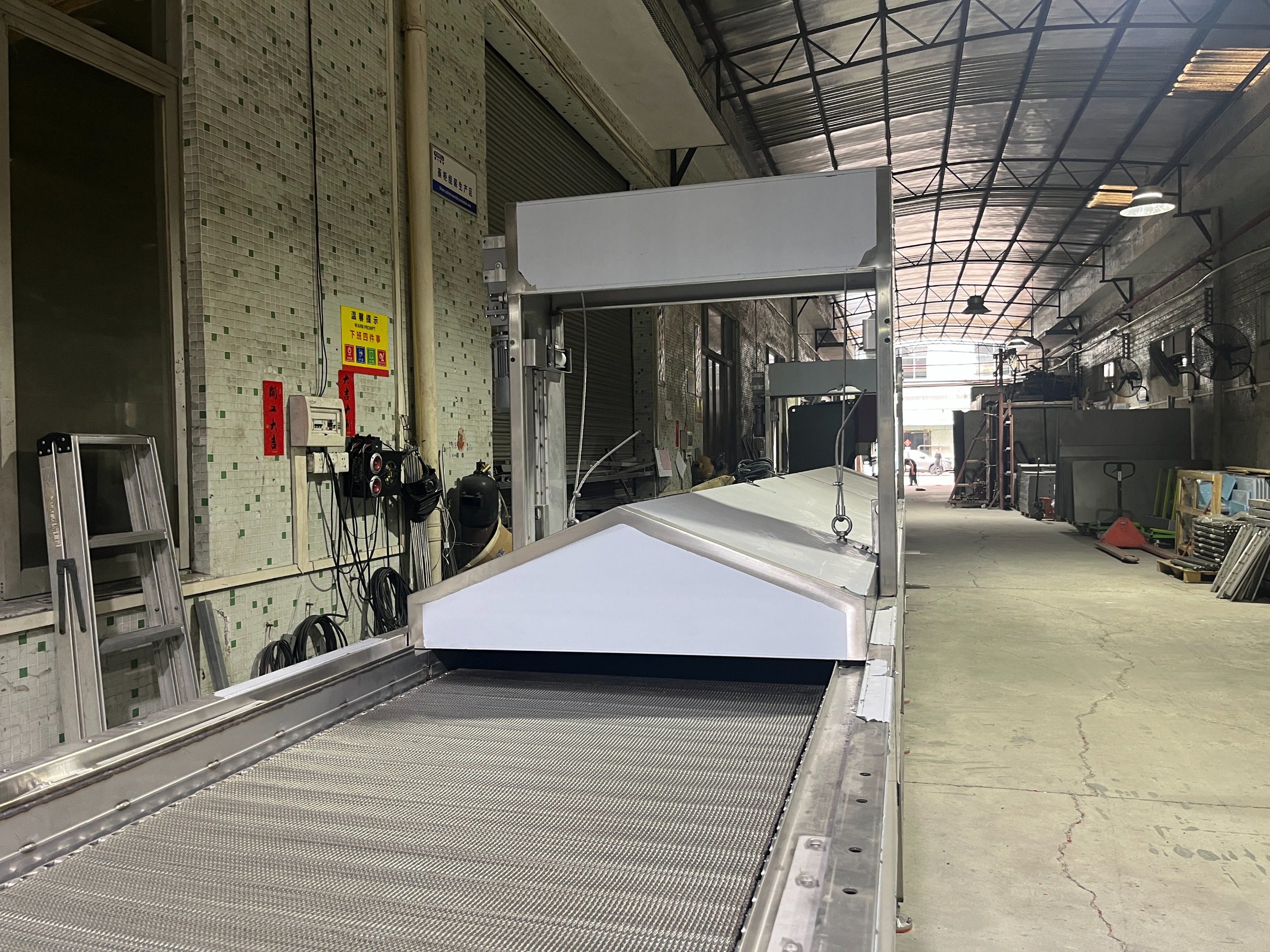 筹建新食品厂，全套生产线中的隧道蒸线定制，如何选择靠谱伙伴？