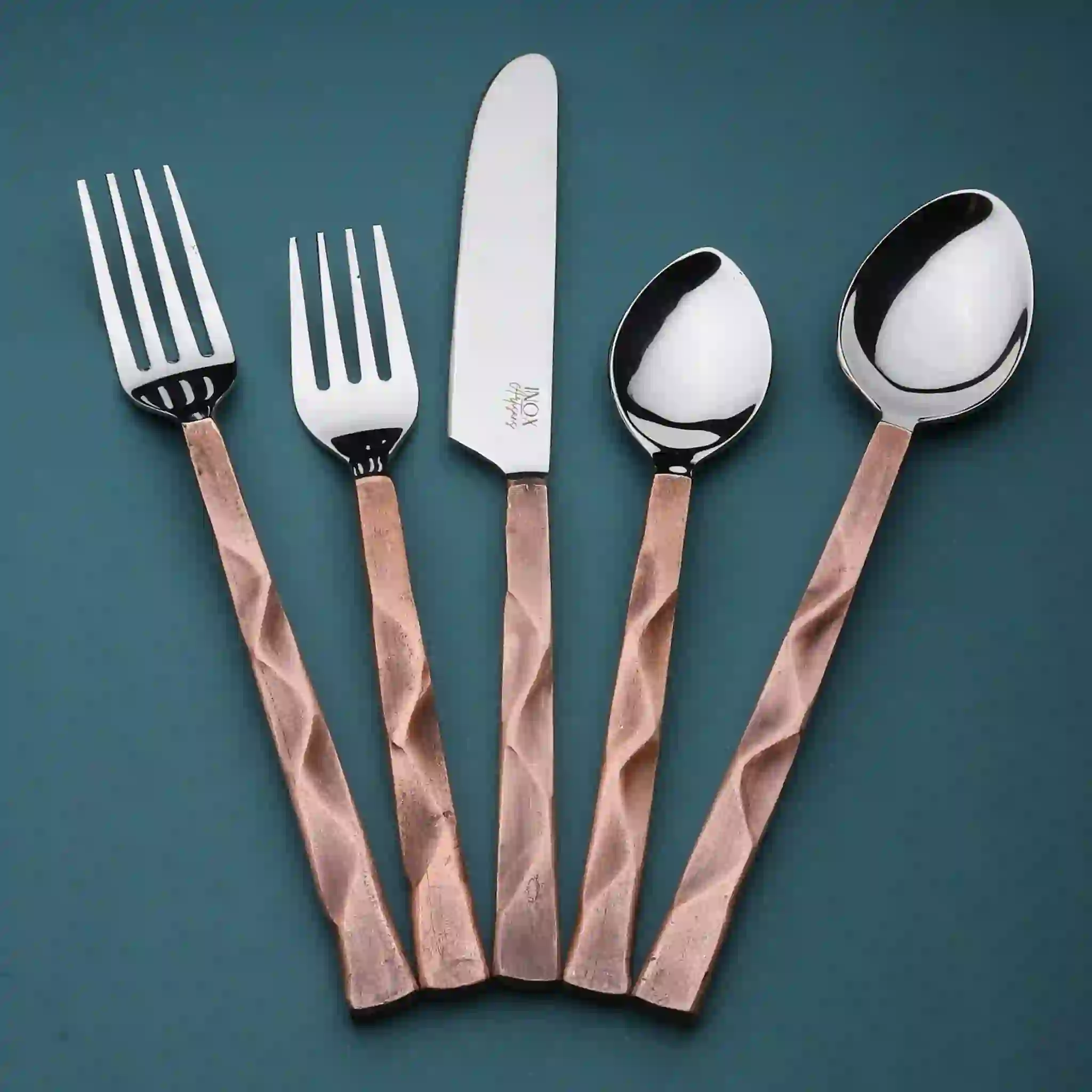 Stainless steel tableware