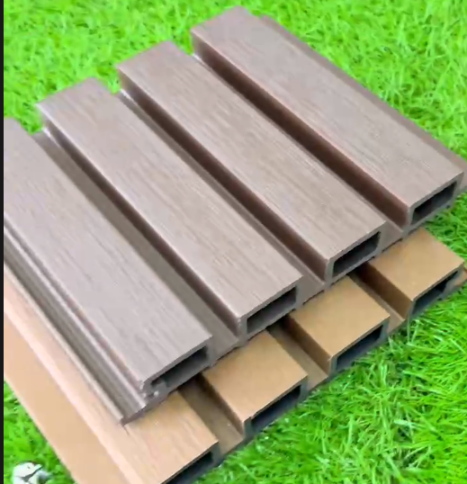 Cladding co-extrusion