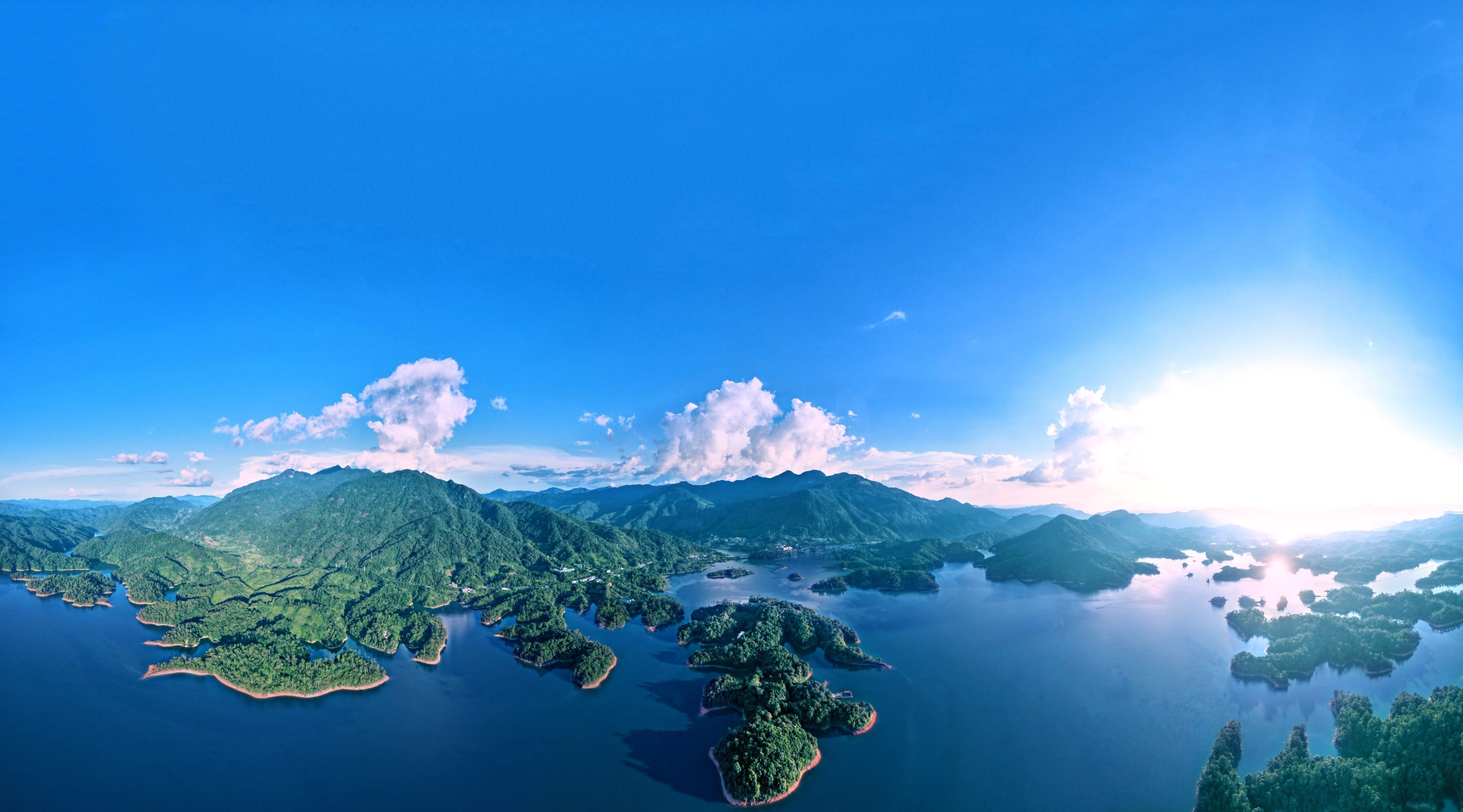 广东珠海康养专家赴贵州荔波建立康养基地