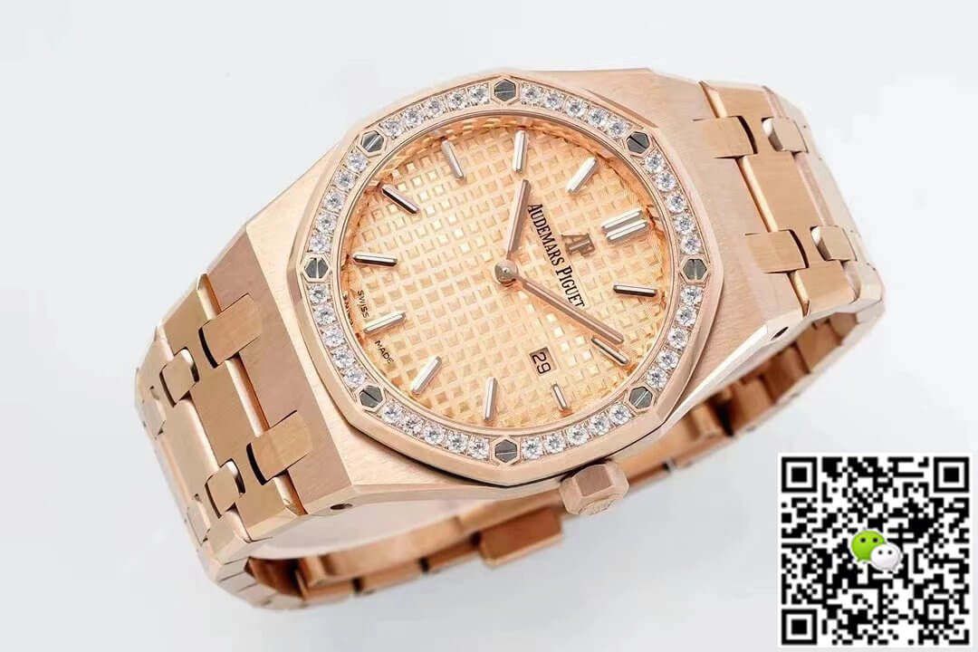 Replica Audemars Piguet Royal Oak Quartz 33MM 67651OR.ZZ.1261OR.03 11 Best Edition ZF Factory Gold Dial