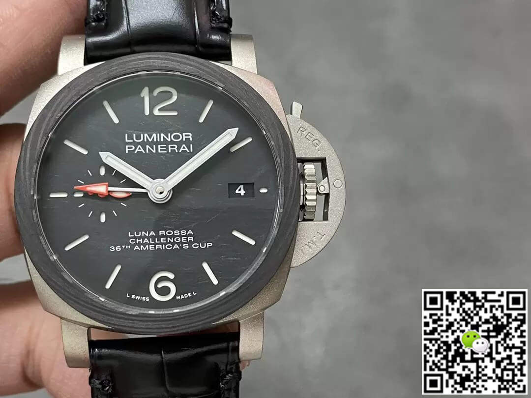 Replica Panerai Luminor PAM01096 11 Best Edition VS Factory Black Dial