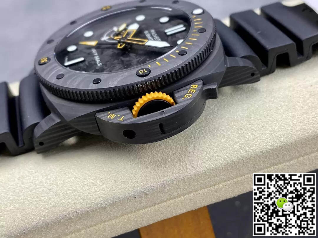 Replica Panerai Submersible PAM1324 11 Best Edition VS Factory Carbon Fiber Case