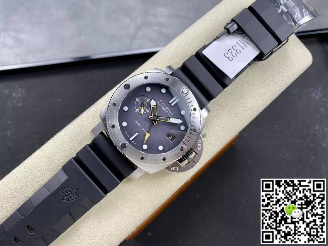 Replica Panerai Submersible PAM1323 11 Best Edition VS Factory Gray Dial