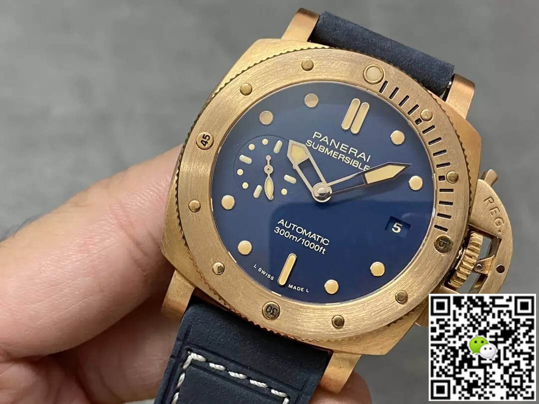 Replica Panerai Submersible PAM01074 11 Best Edition VS Factory Blue Dial