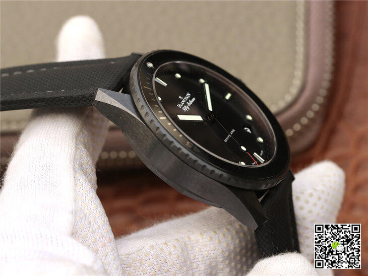 Replica Blancpain Fifty Fathoms Bathyscaphe 5000-0130-B52-B 11 Best Edition GF Factory Black Dial