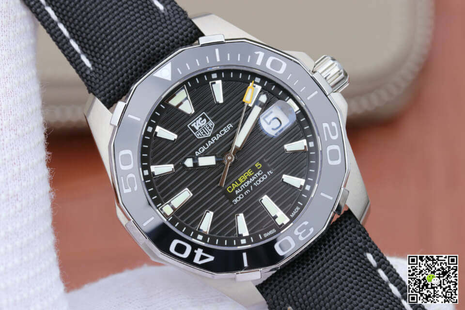 Replica Tag Heuer Aquaracer 300M WAY211A.FC6362 11 Best Edition V6 Factory Black Dial