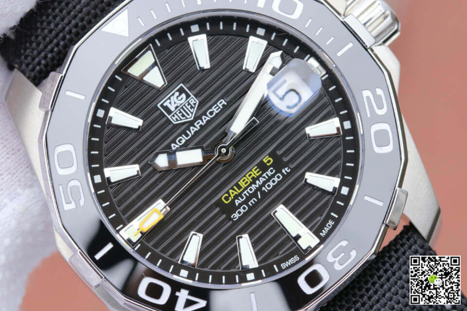 Replica Tag Heuer Aquaracer 300M WAY211A.FC6362 11 Best Edition V6 Factory Black Dial