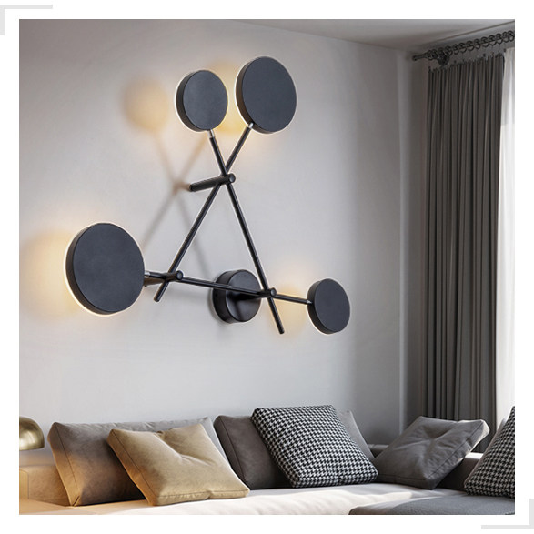 Simple creative wall lamp