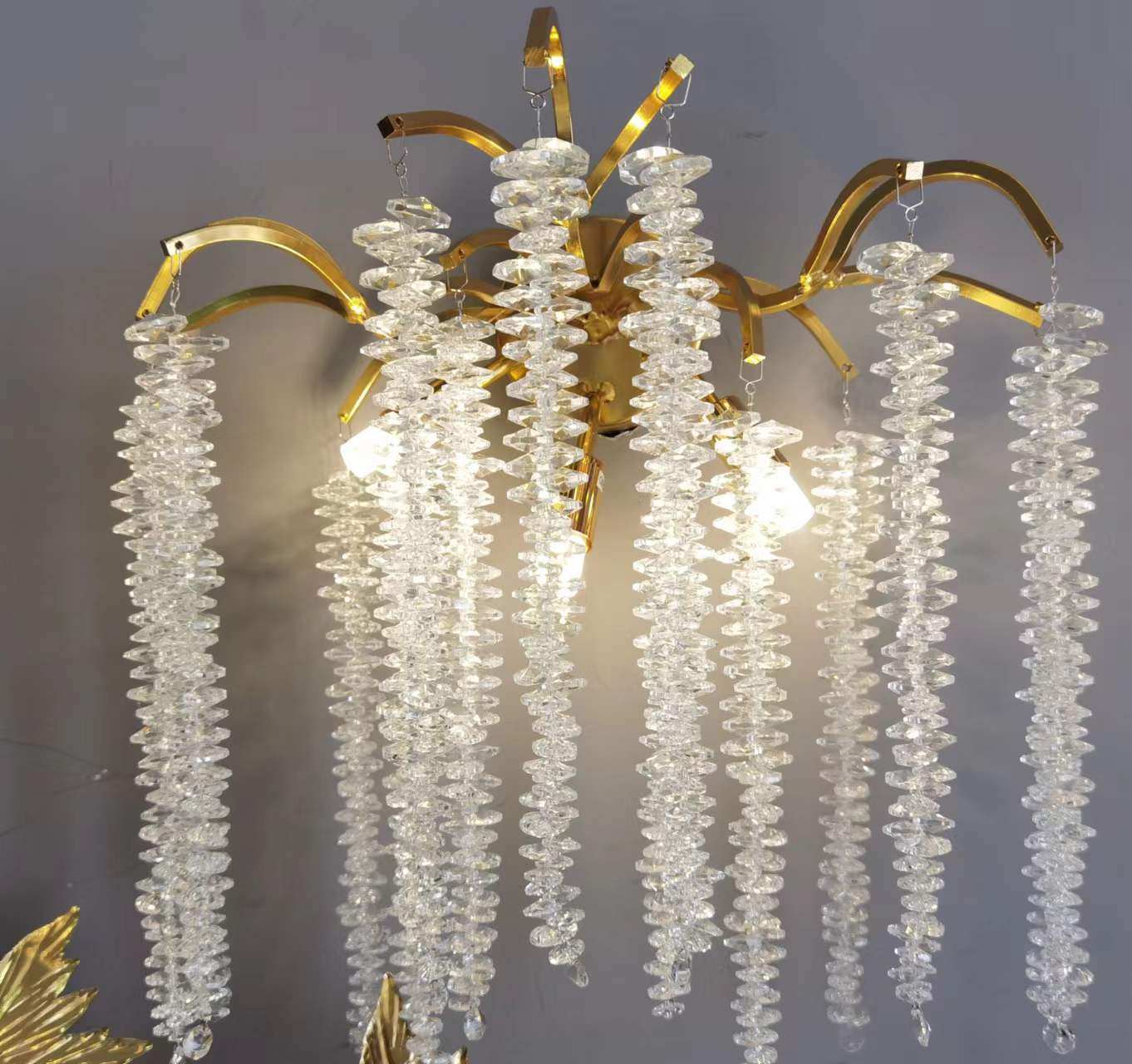 Chandeliers 19