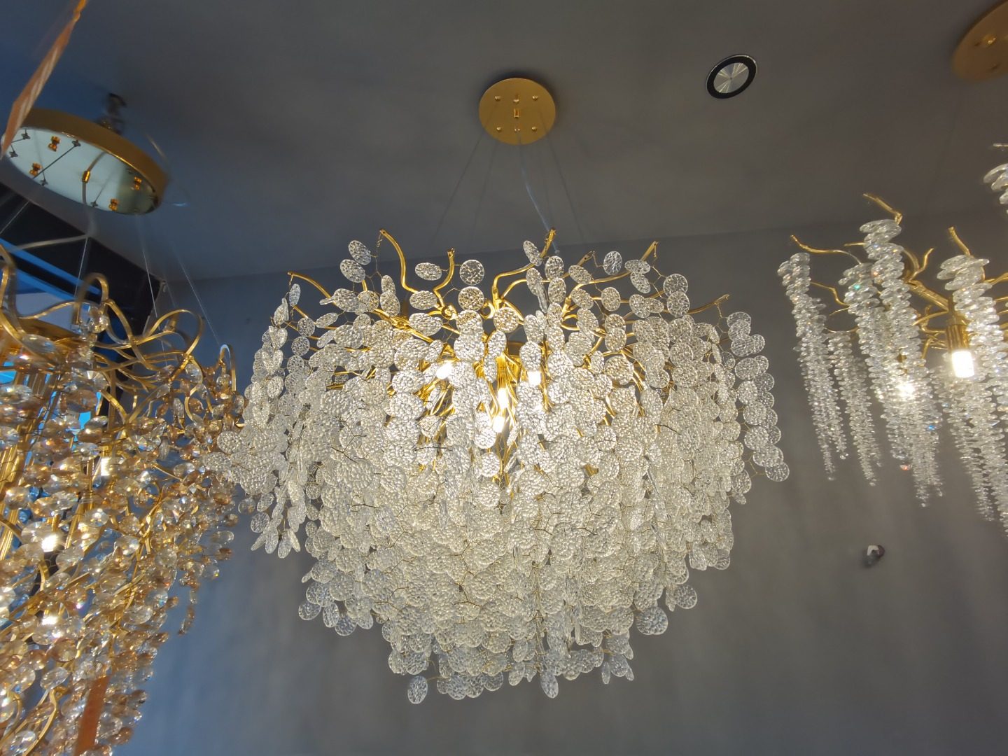 Chandeliers 22