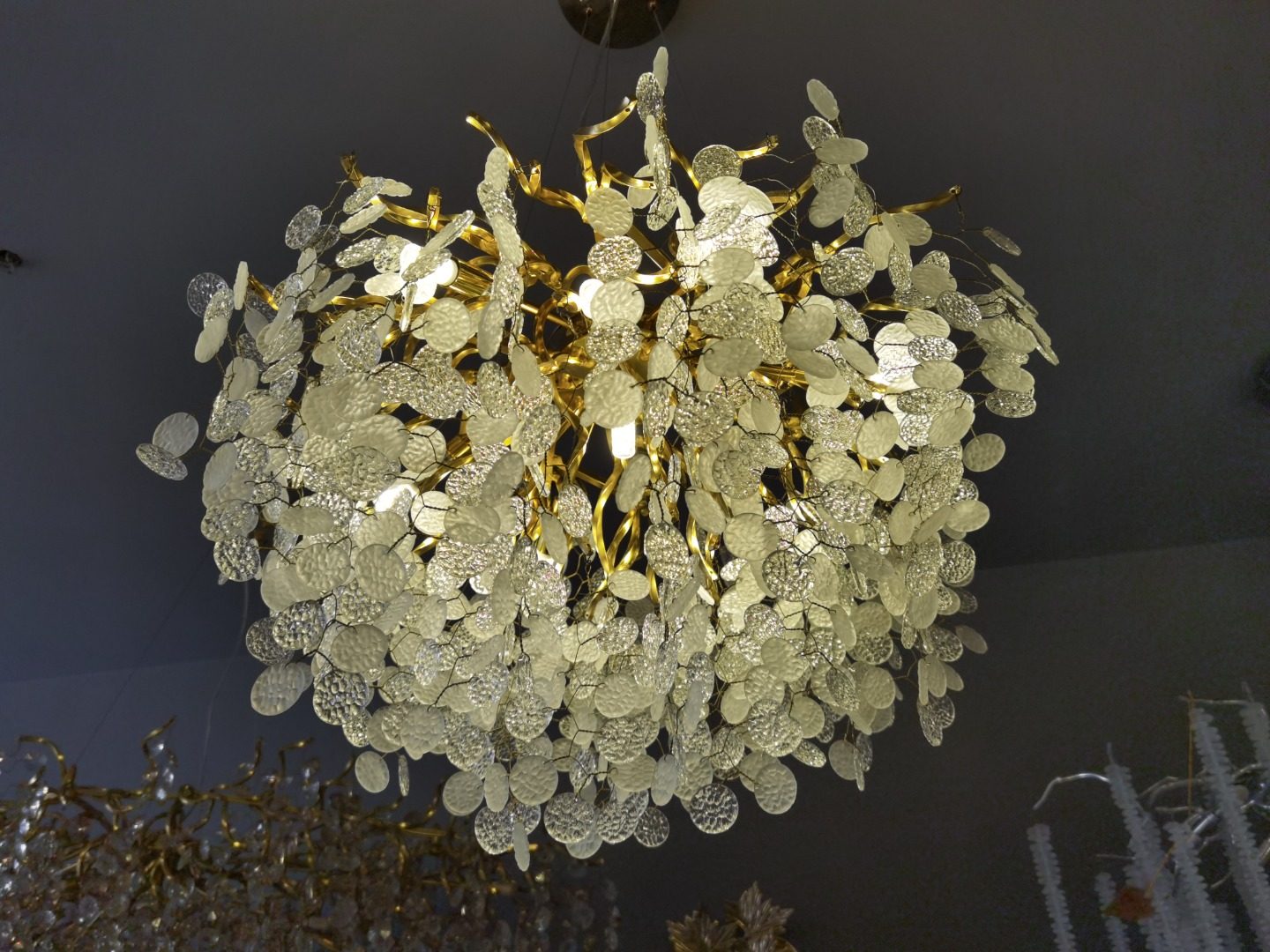 Chandeliers 28