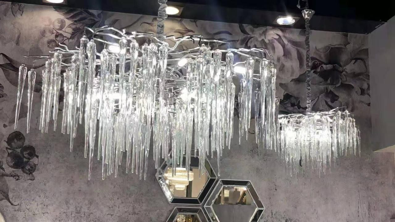 Chandeliers 50