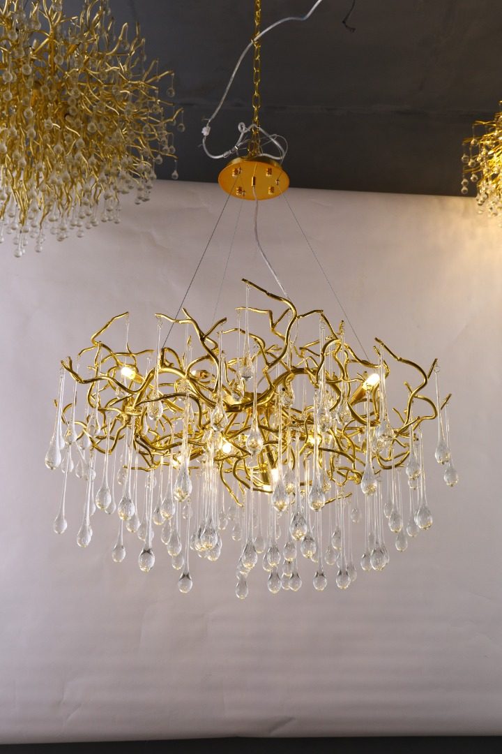 Chandeliers 62