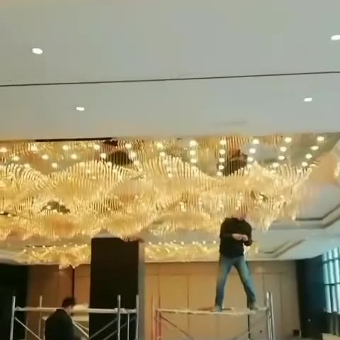 China Made Cheap Custom Personalized Interior Lighting Modern Design Luxury Crystal Glass Art Chandelier_algz_1600175398834