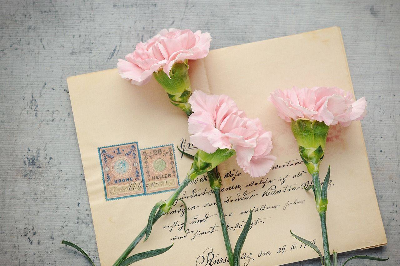 How to Address Wedding Invitation Envelopes