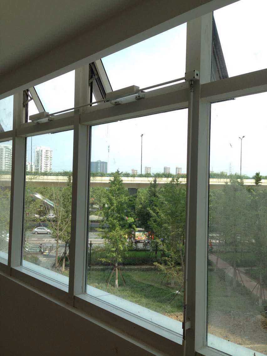 链条式手动开窗器