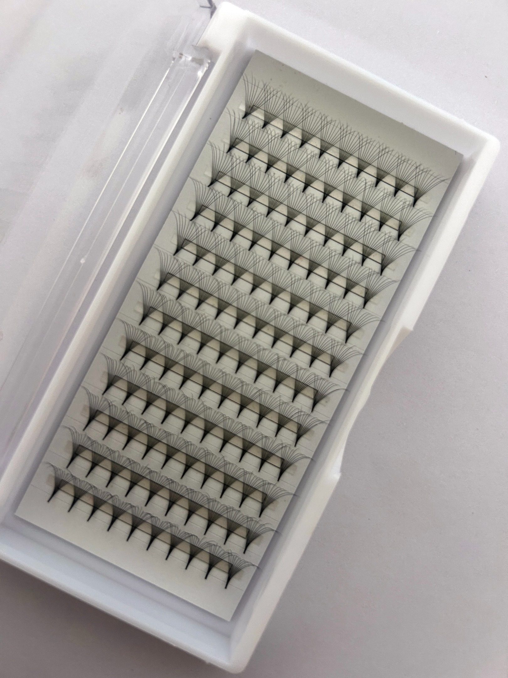 10D pointy base premade fans