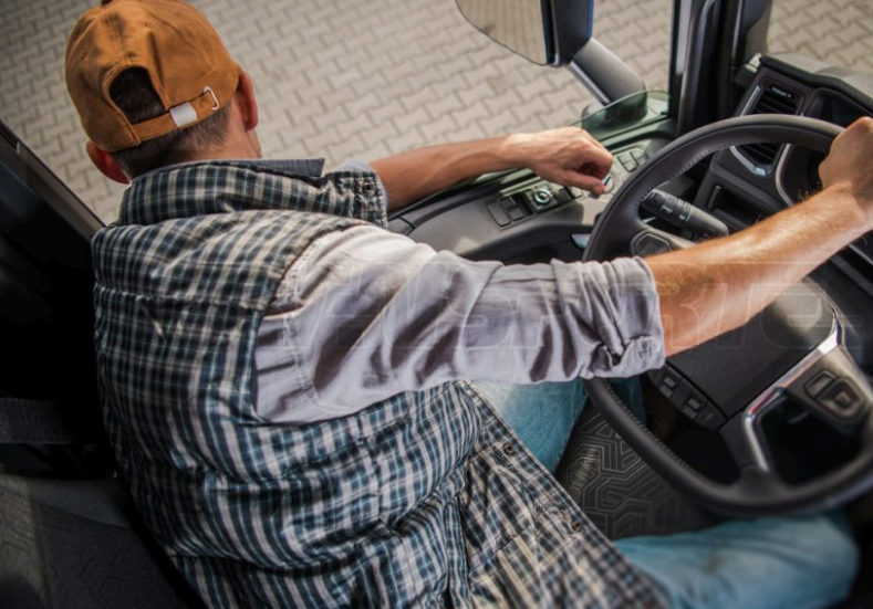 9 月份货运人员就业人数加速增长