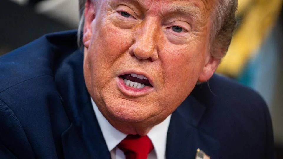 唐纳德·特朗普总统坚称芬太尼继续通过墨西哥和加拿大进入