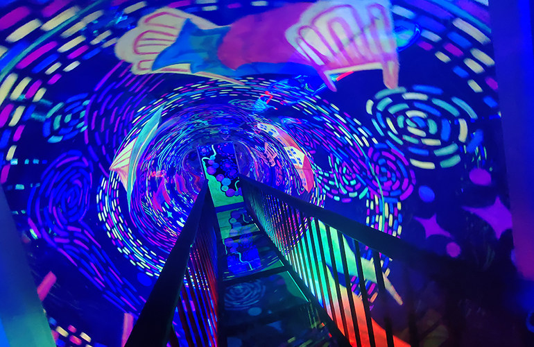 How to get out of the mirror maze