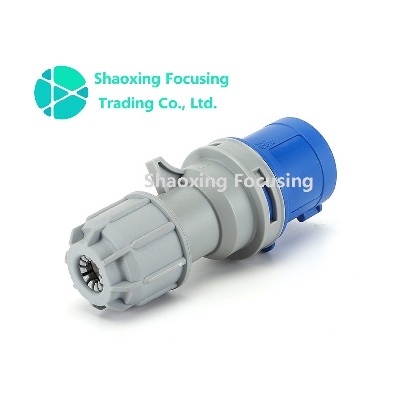 Three cores waterproof (IP44) cable connection industrial plug, X-013 X-023
