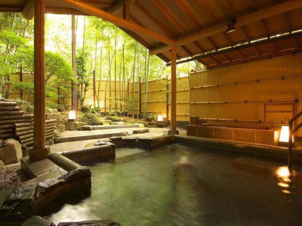 Yuma Hot Springs in Kobe, Japan