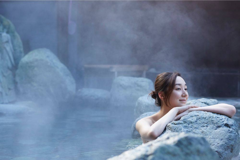 Soak in hot springs at the foot of Mount Fuji