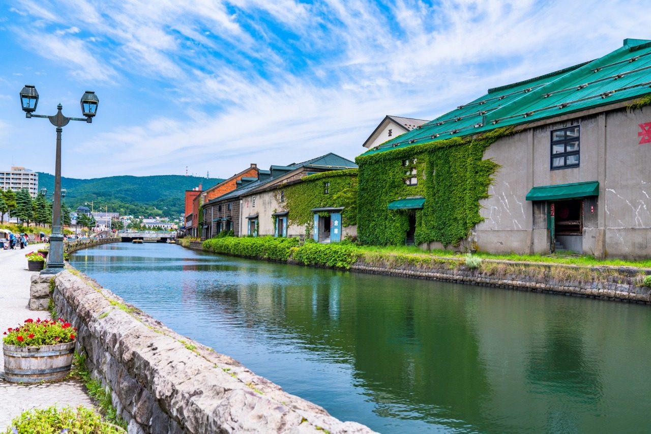 The port city of Otaru (Hokkaido) with a unique atmosphere