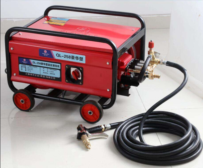 Cleaning machine