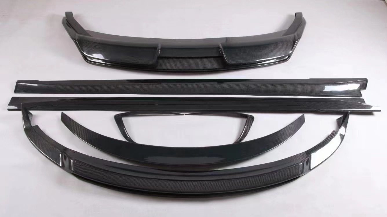 Model 3 ART style carbon bodykit