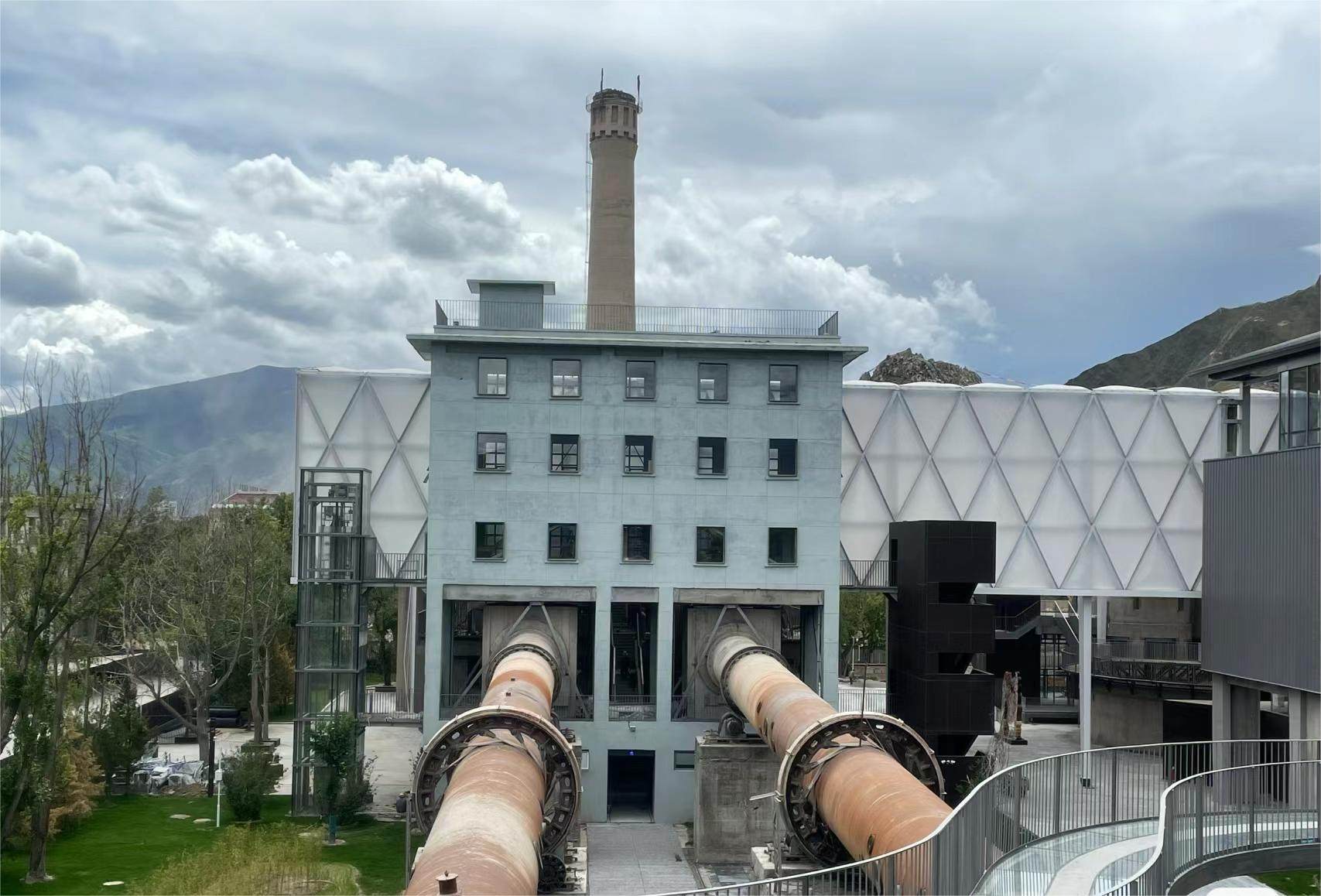 西藏美术馆艺术长廊ETFE气枕膜结构